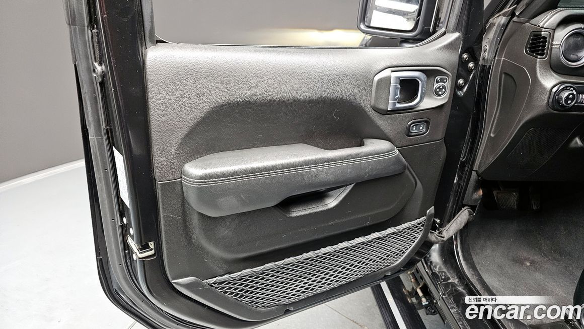 Jeep Wrangler 2023