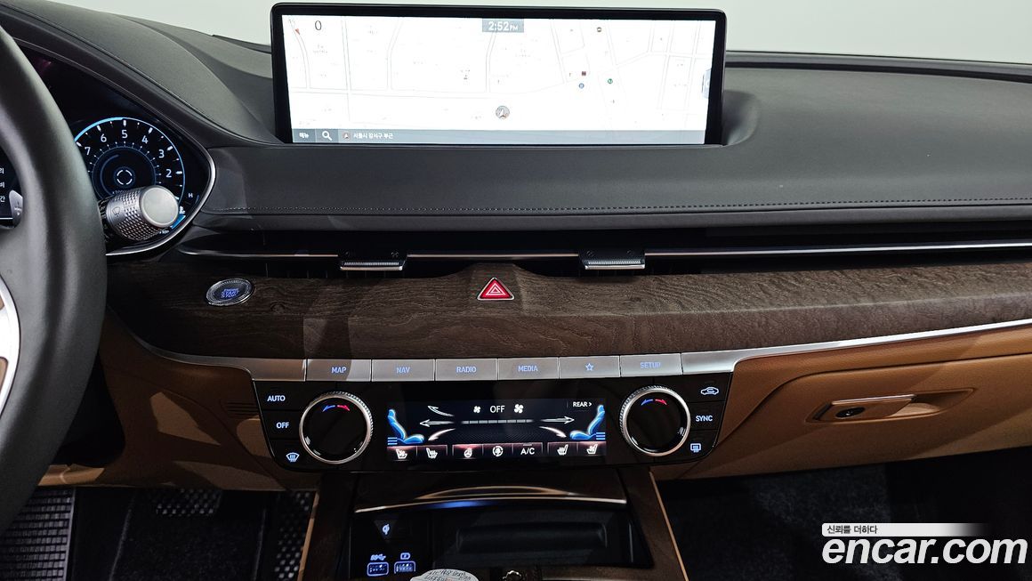 Genesis G80 2023