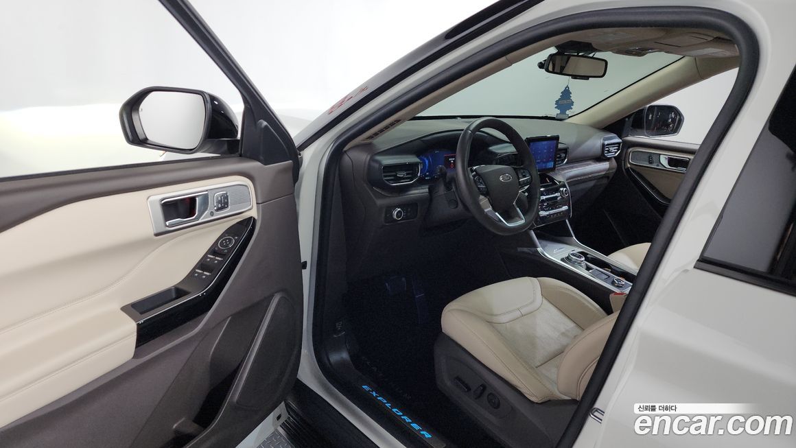 Ford Explorer 2021