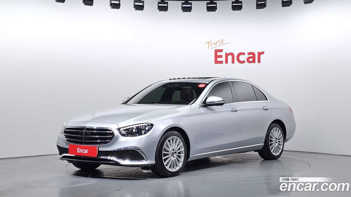 Mercedes-Benz E-Class 2021