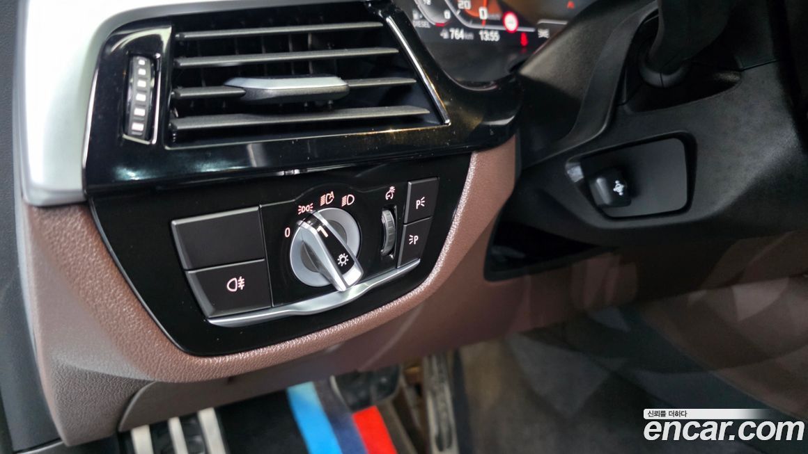 BMW Gran Turismo 2023