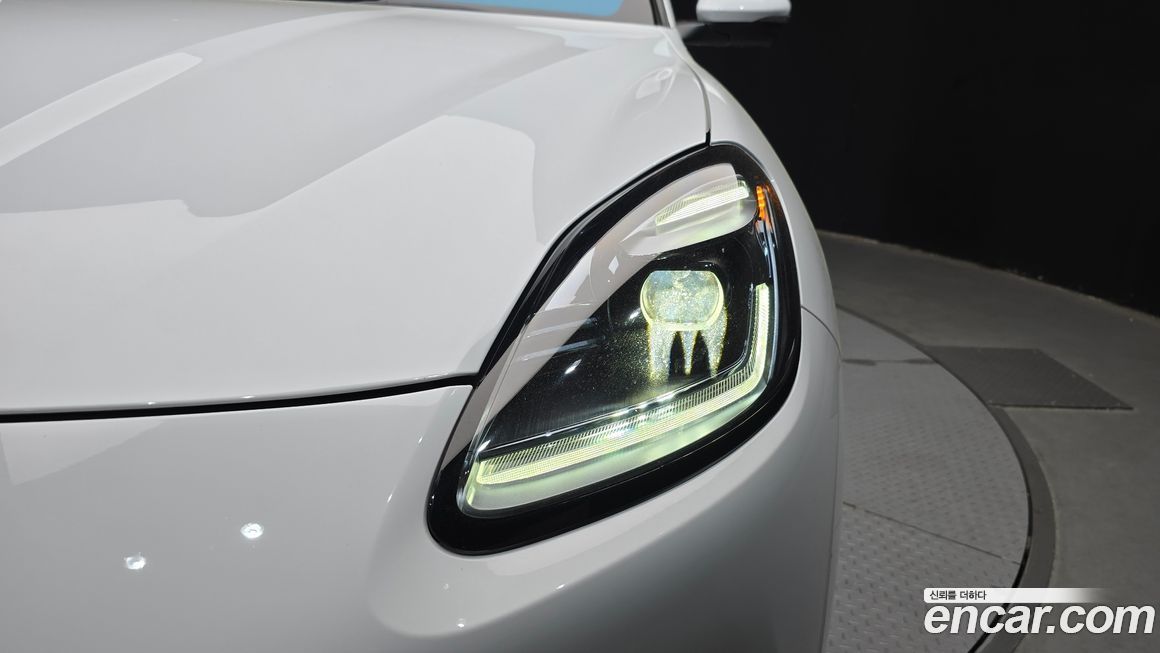 Maserati Grecale 2023