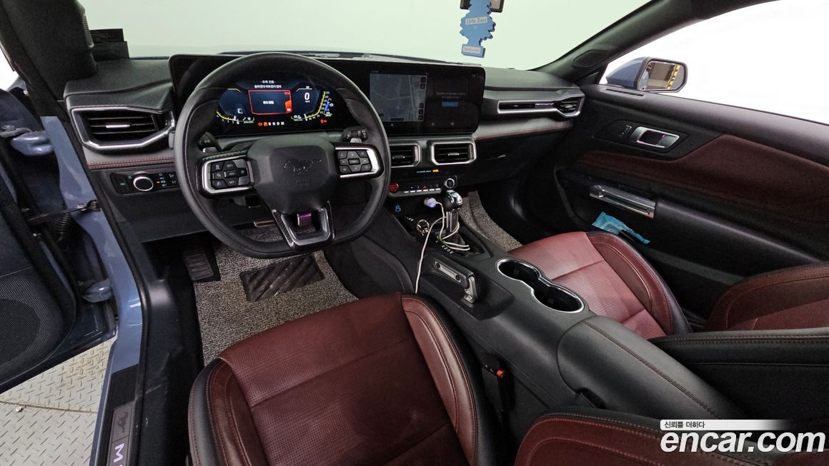 Ford Mustang 2024