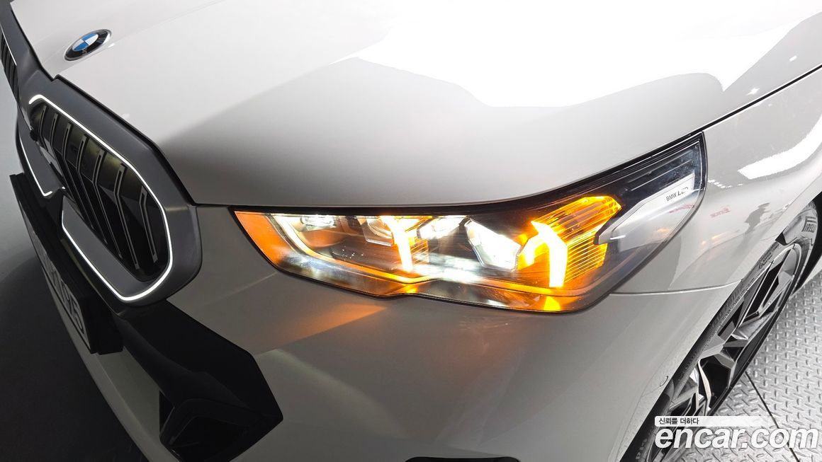 BMW 5-Series 2025