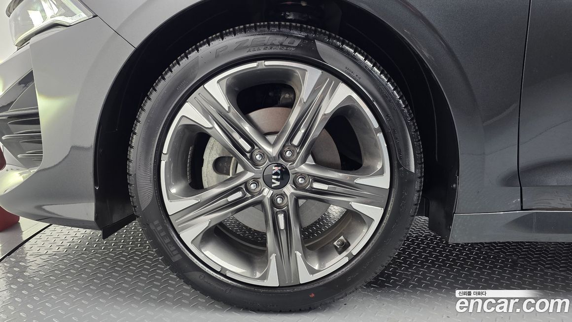 Kia K5 2021