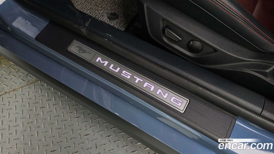 Ford Mustang 2024