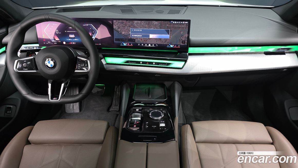 BMW 5-Series 2025