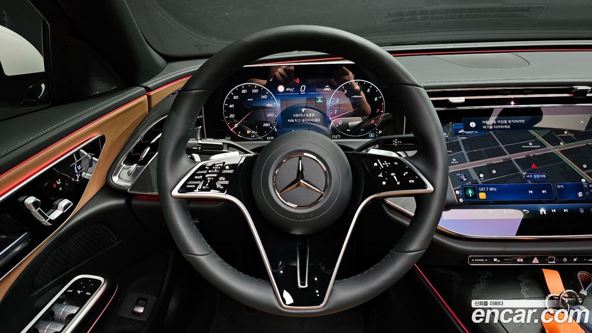 Mercedes-Benz E-Class 2025