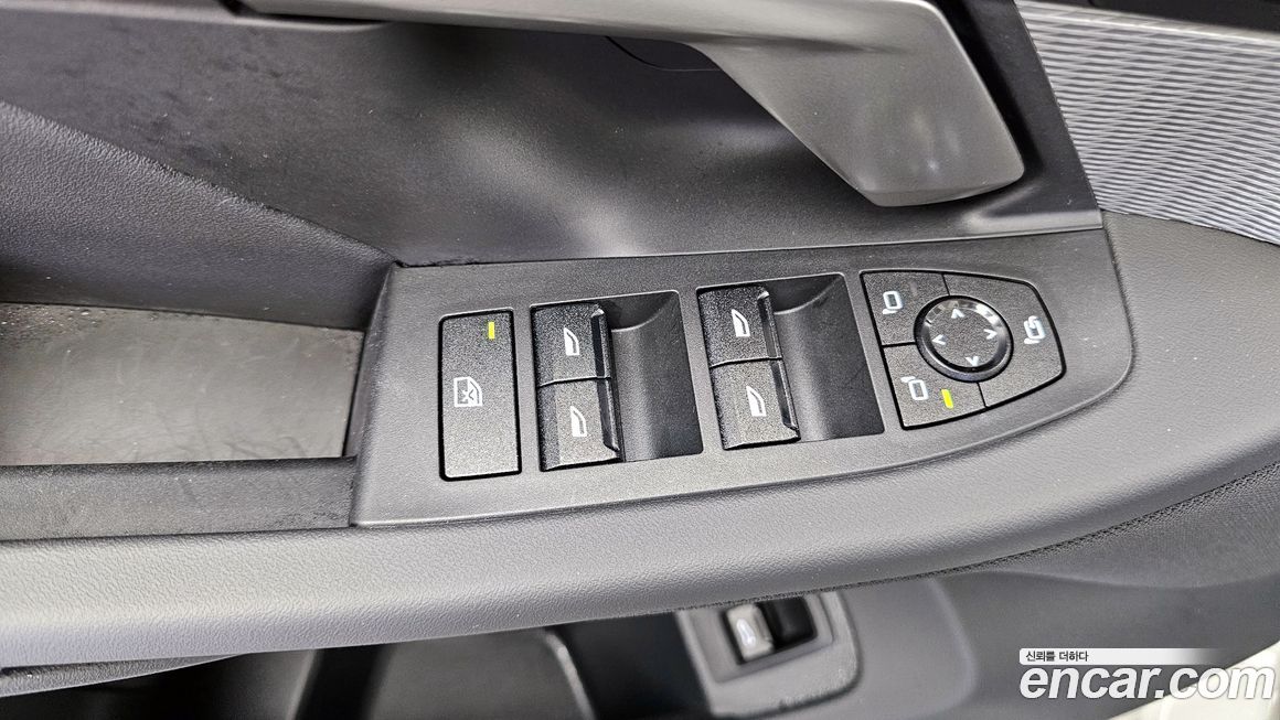 BMW 5-Series 2024