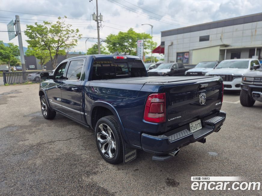 Dodge Ram Pick Up 2020