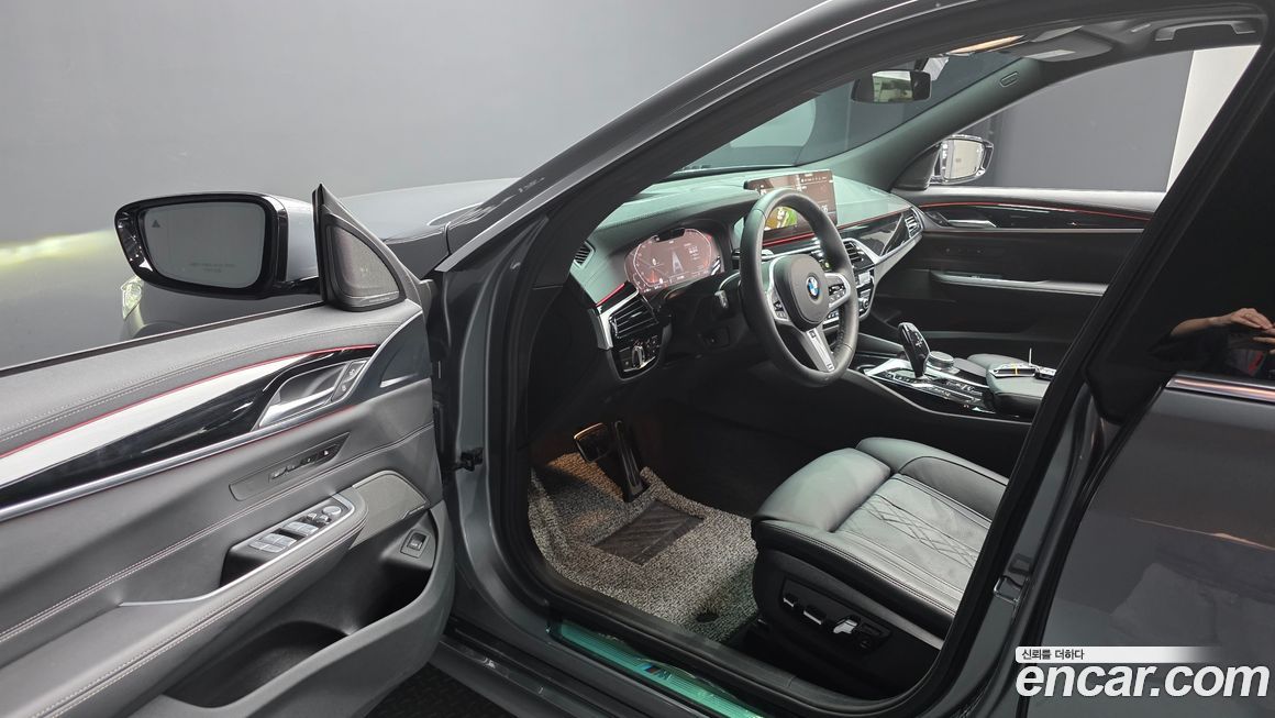 BMW Gran Turismo 2024