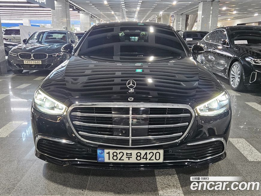 Mercedes-Benz S-Class 2022