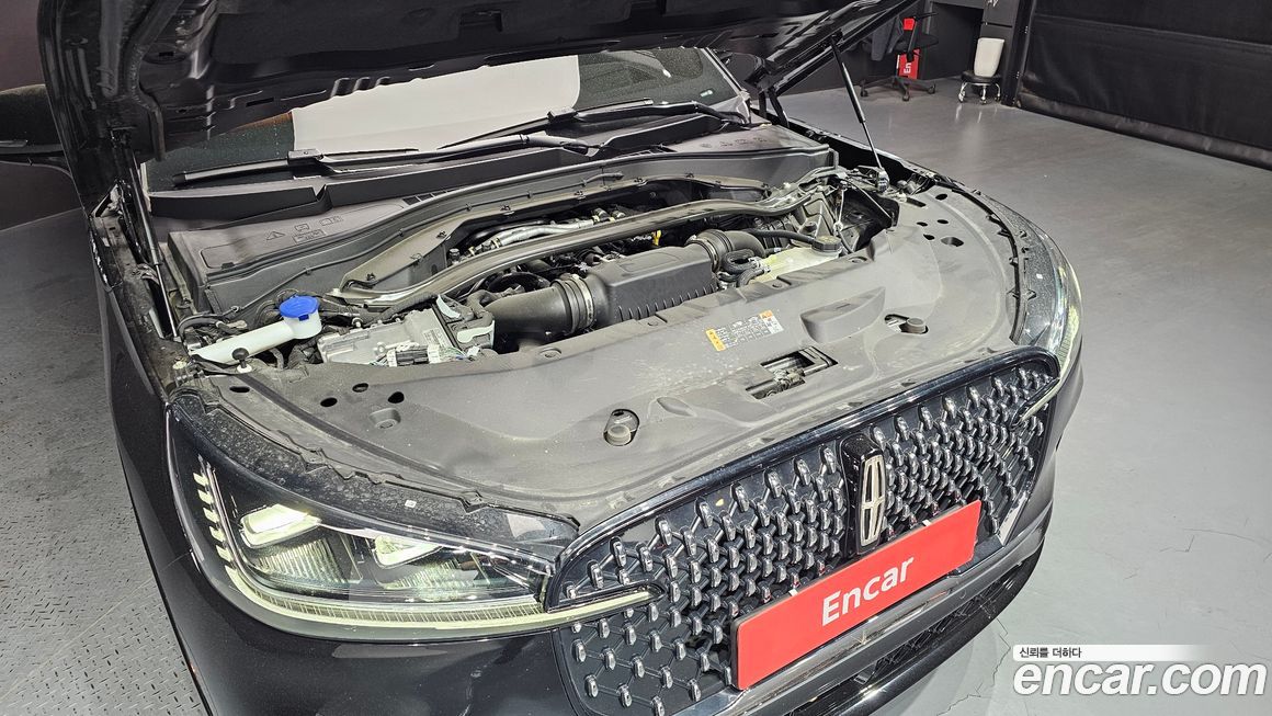 Lincoln Aviator 2025