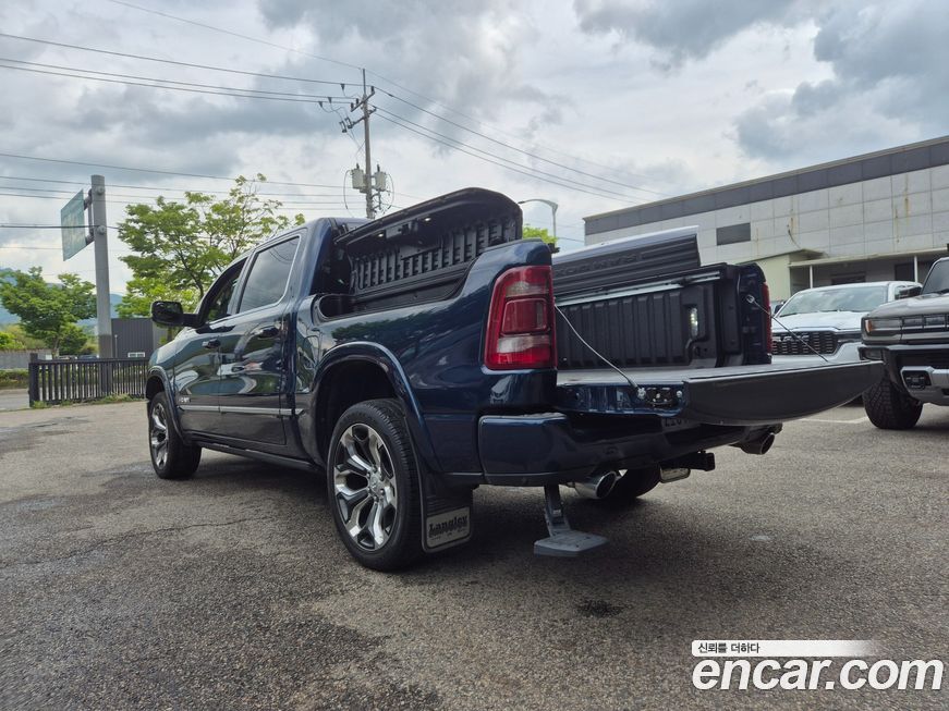 Dodge Ram Pick Up 2020