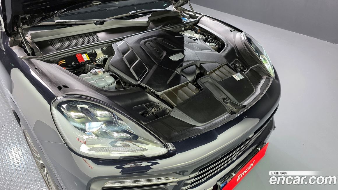 Porsche Cayenne 2020