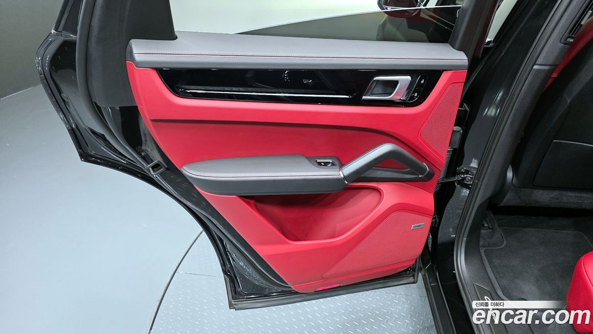 Porsche Cayenne 2020
