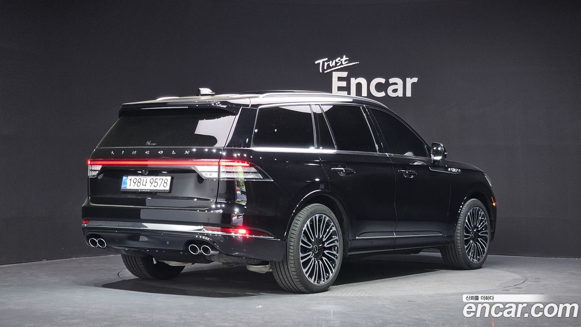 Lincoln Aviator 2025