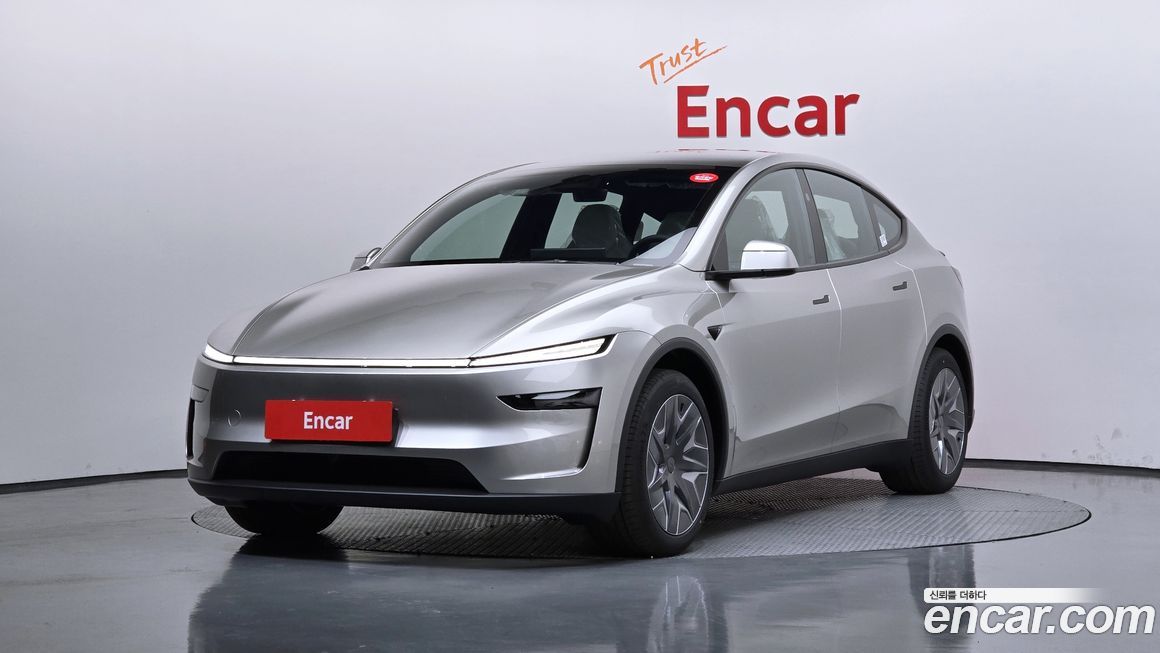 Tesla Model Y 2026