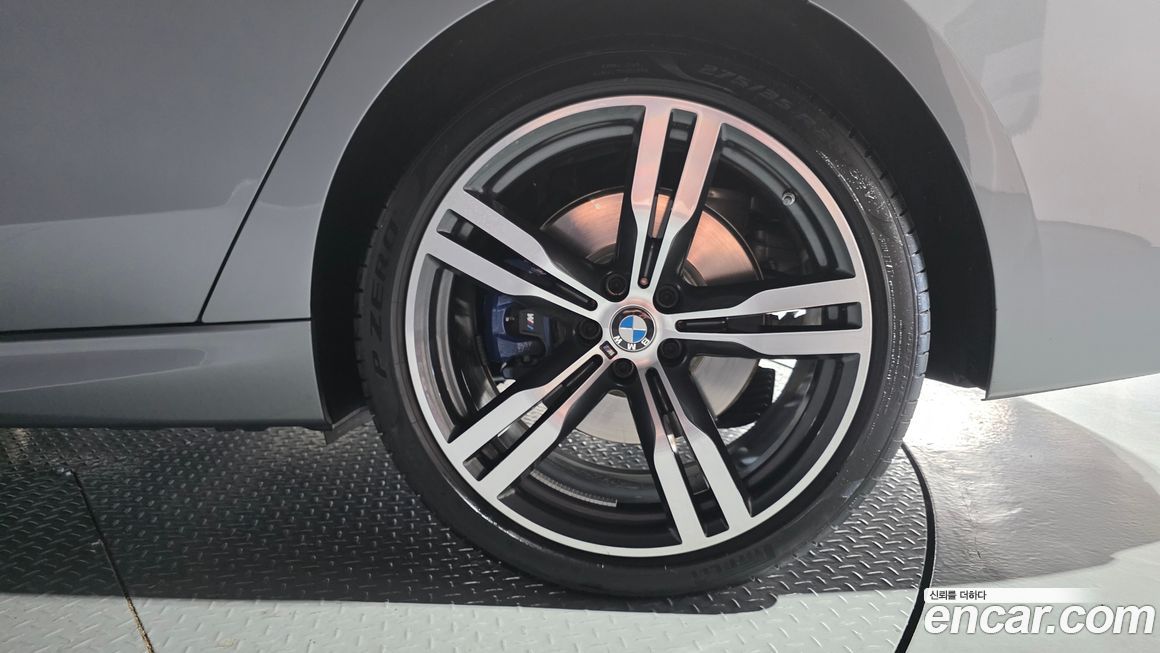 BMW Gran Turismo 2024
