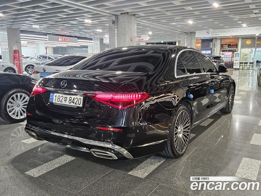 Mercedes-Benz S-Class 2022