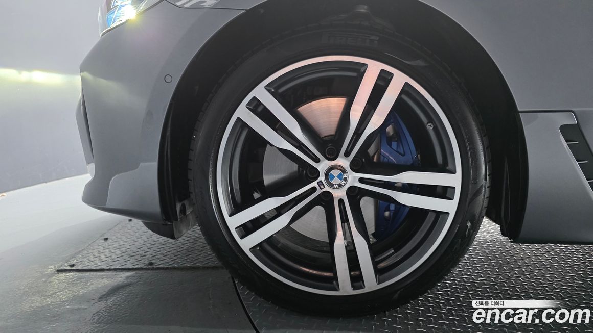 BMW Gran Turismo 2024