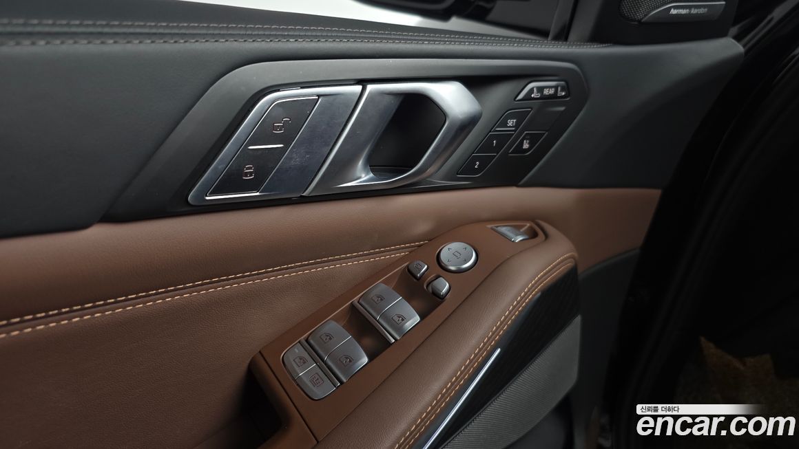 BMW X7 2022