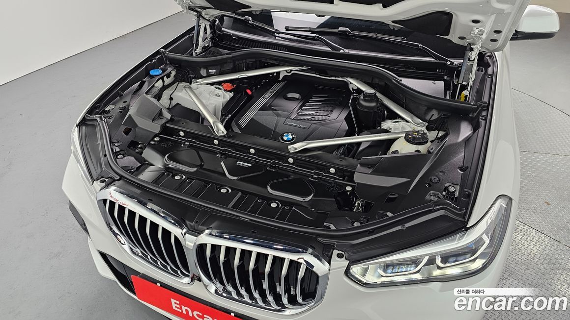 BMW X5 2023