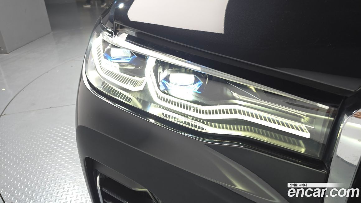 BMW X7 2022