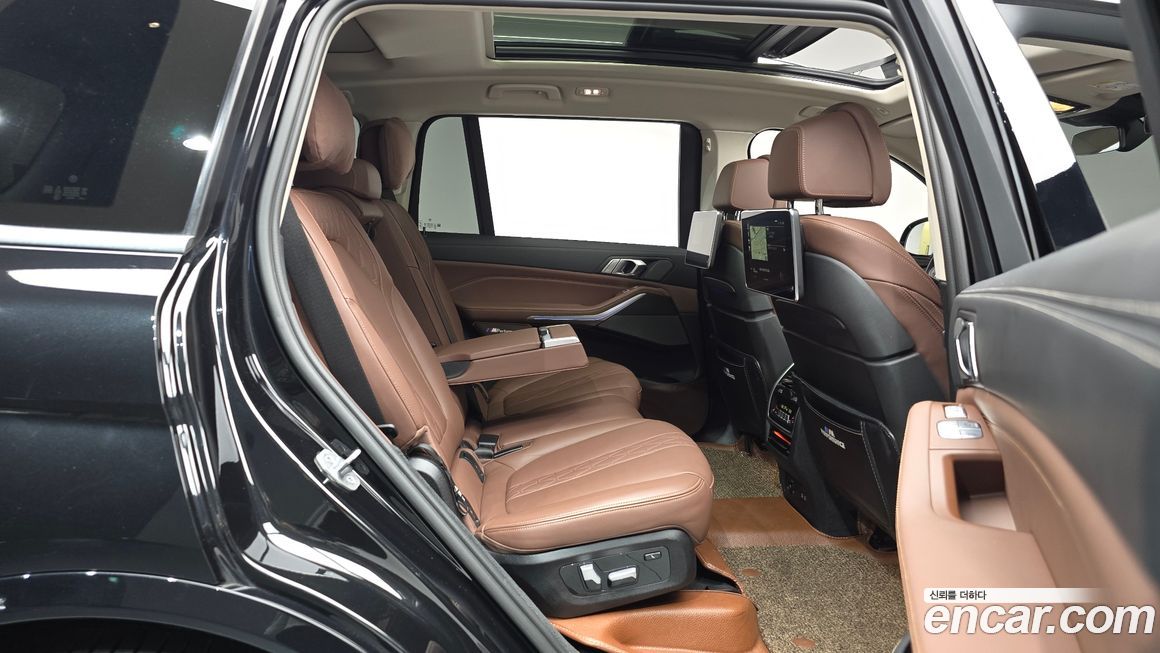 BMW X7 2022
