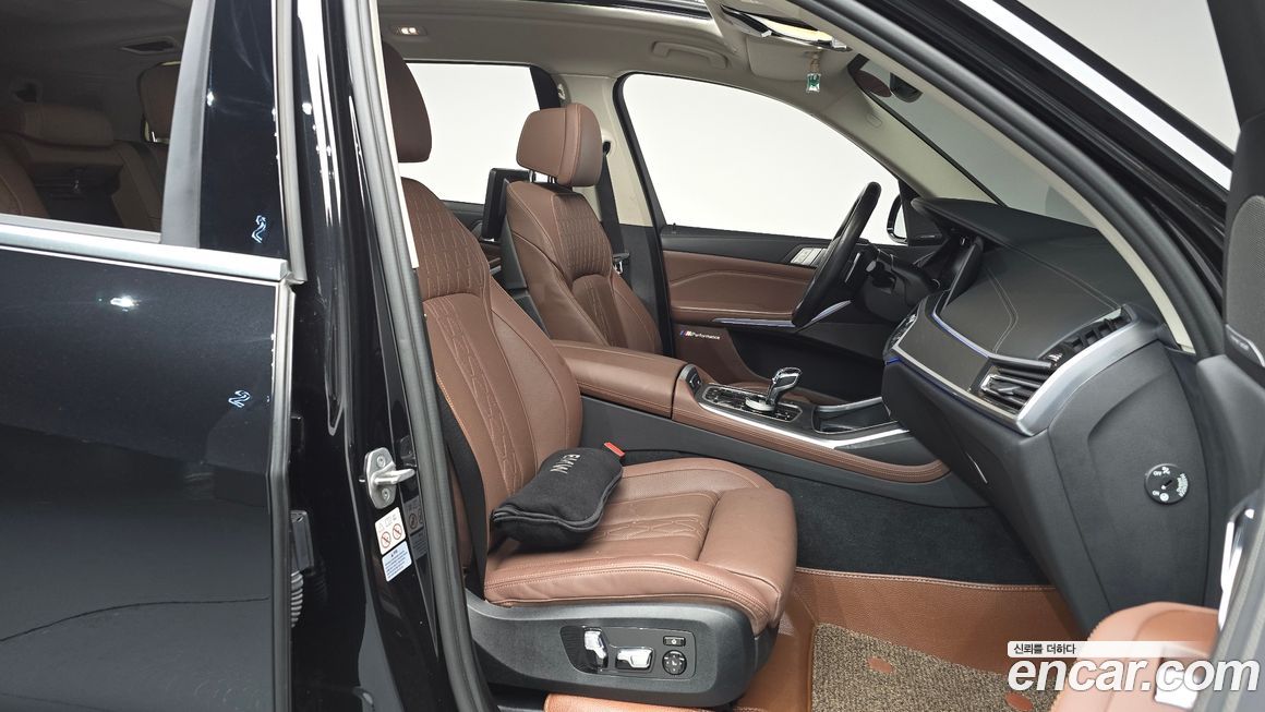 BMW X7 2022