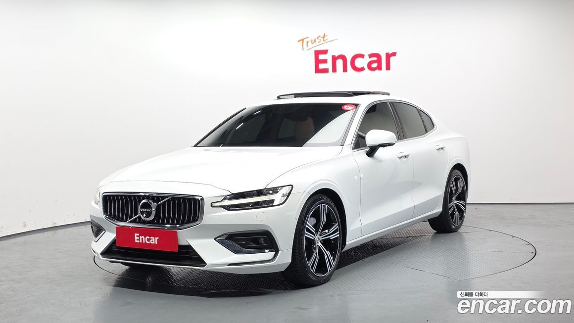 Volvo S60 2021