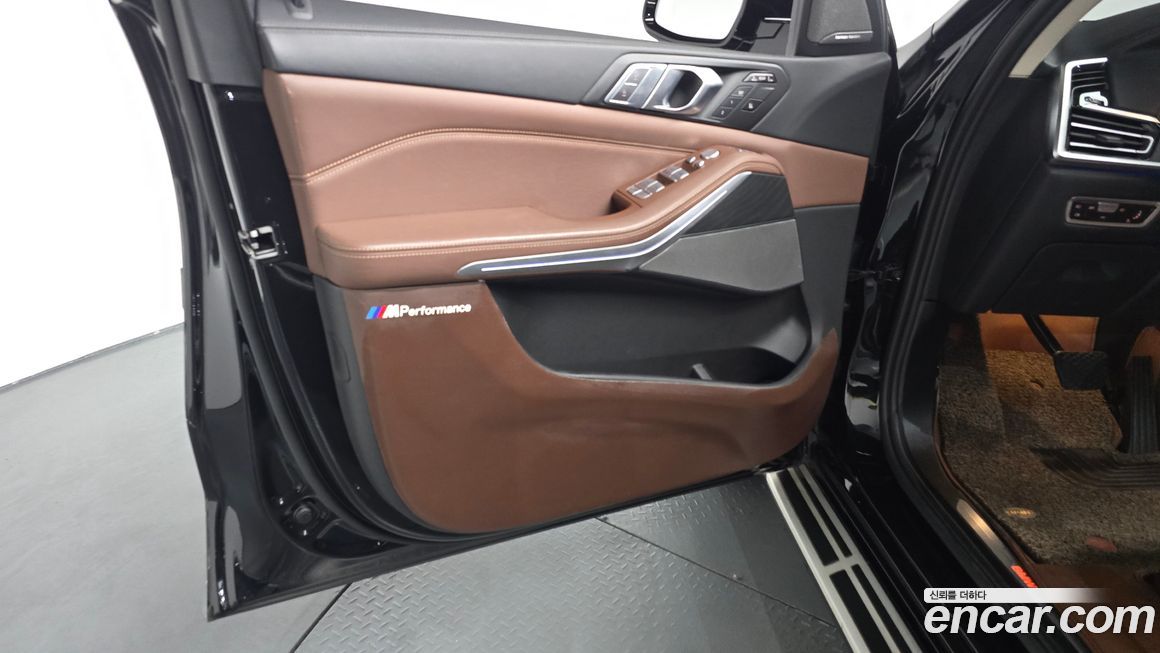 BMW X7 2022