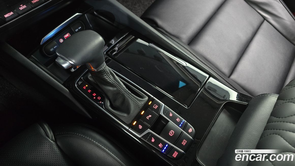 Kia K7 2016