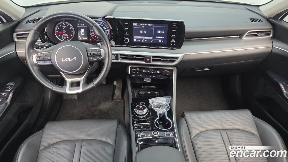 Kia K5 2023