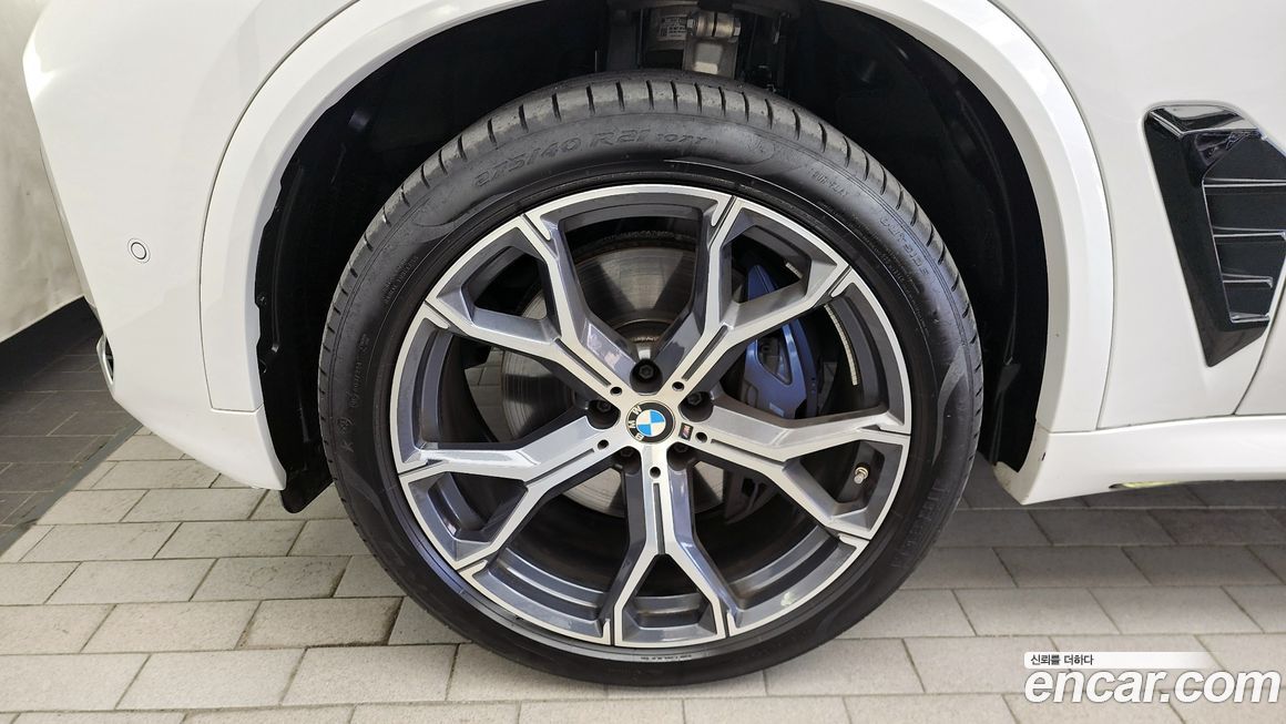 BMW X5 2024