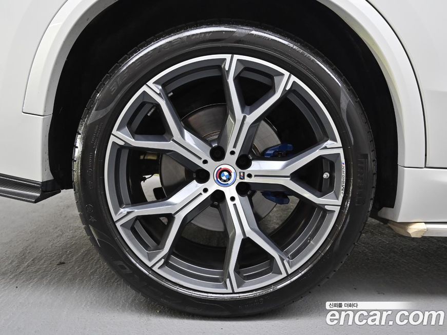 BMW X5 2023