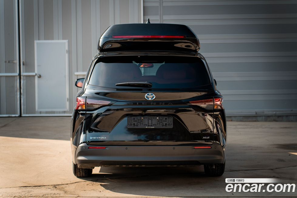 Toyota Sienna 2025