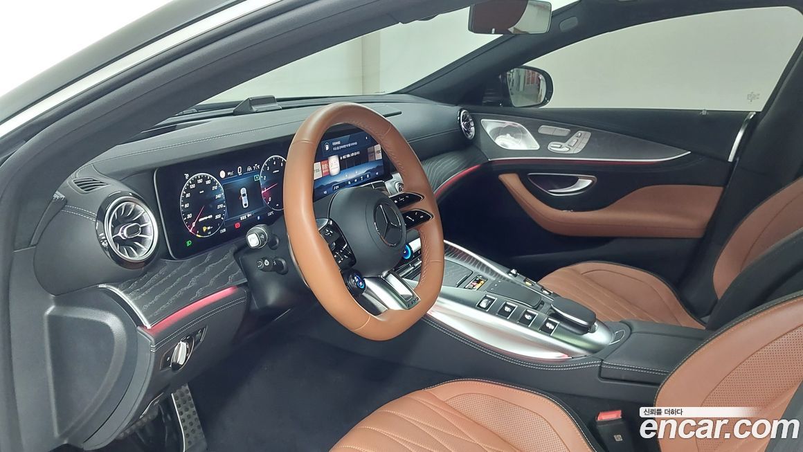 Mercedes-Benz AMG GT 2024
