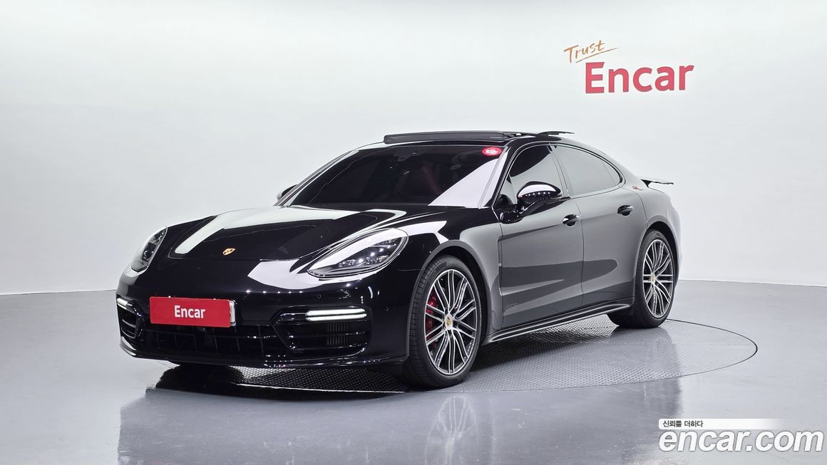 Porsche Panamera 2020