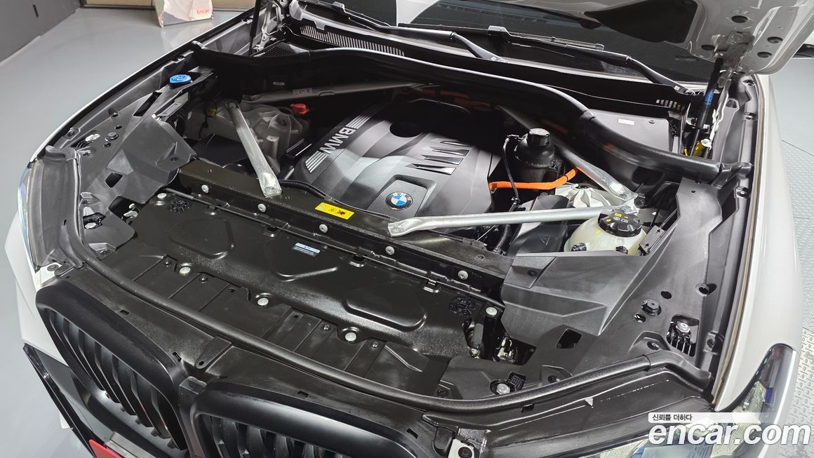BMW X5 2024