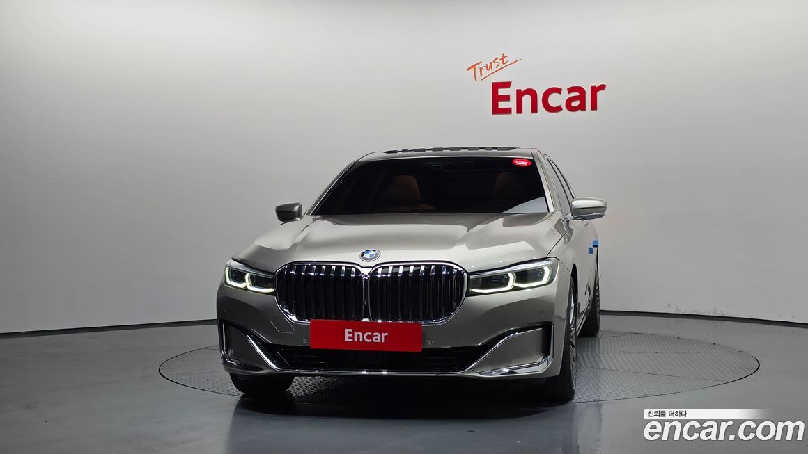 BMW 7-Series 2021