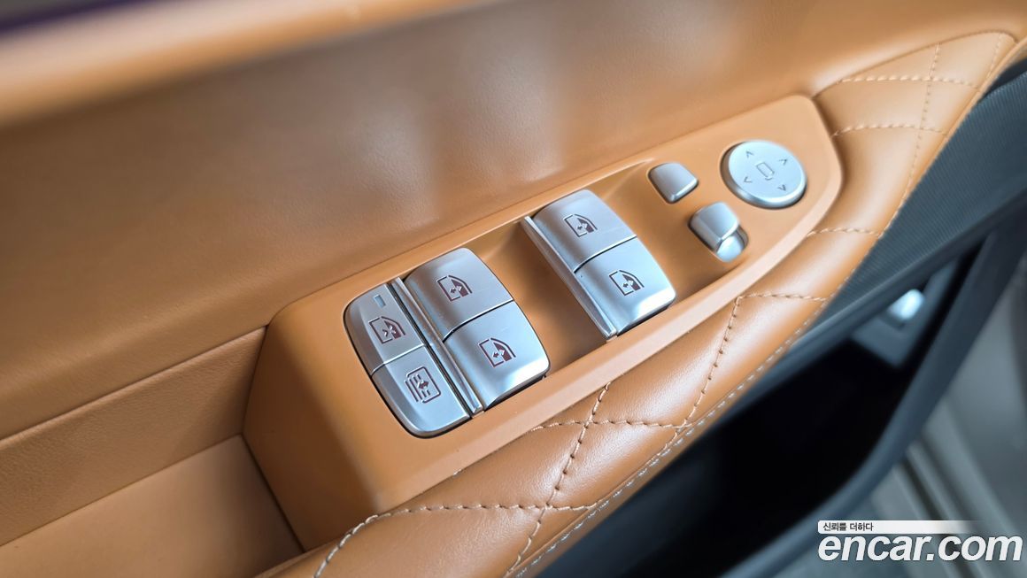 BMW 7-Series 2021