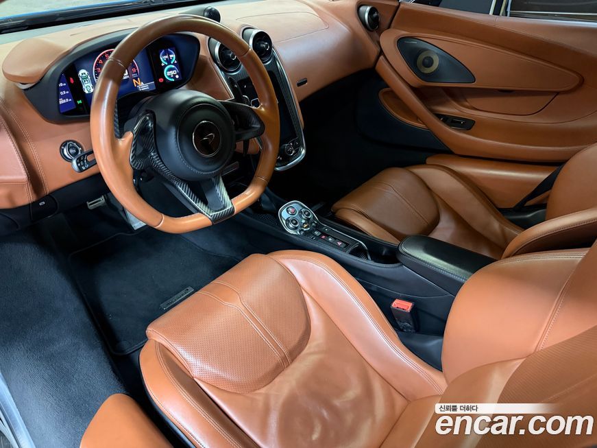 Mclaren 570S 2016