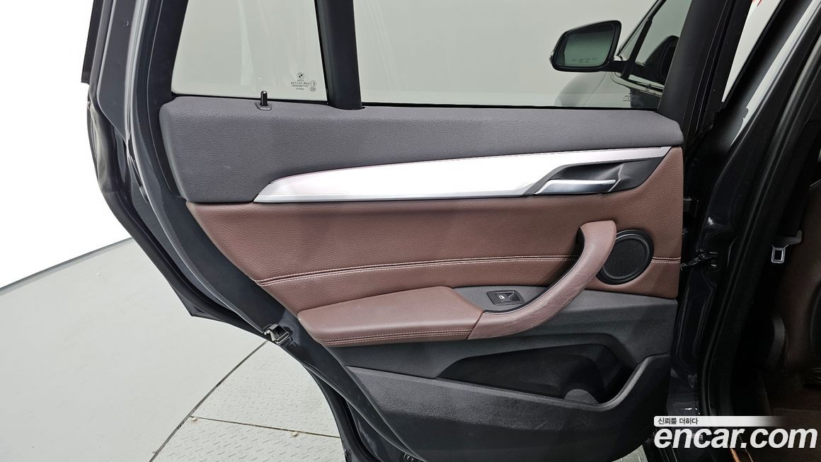 BMW X1 2021