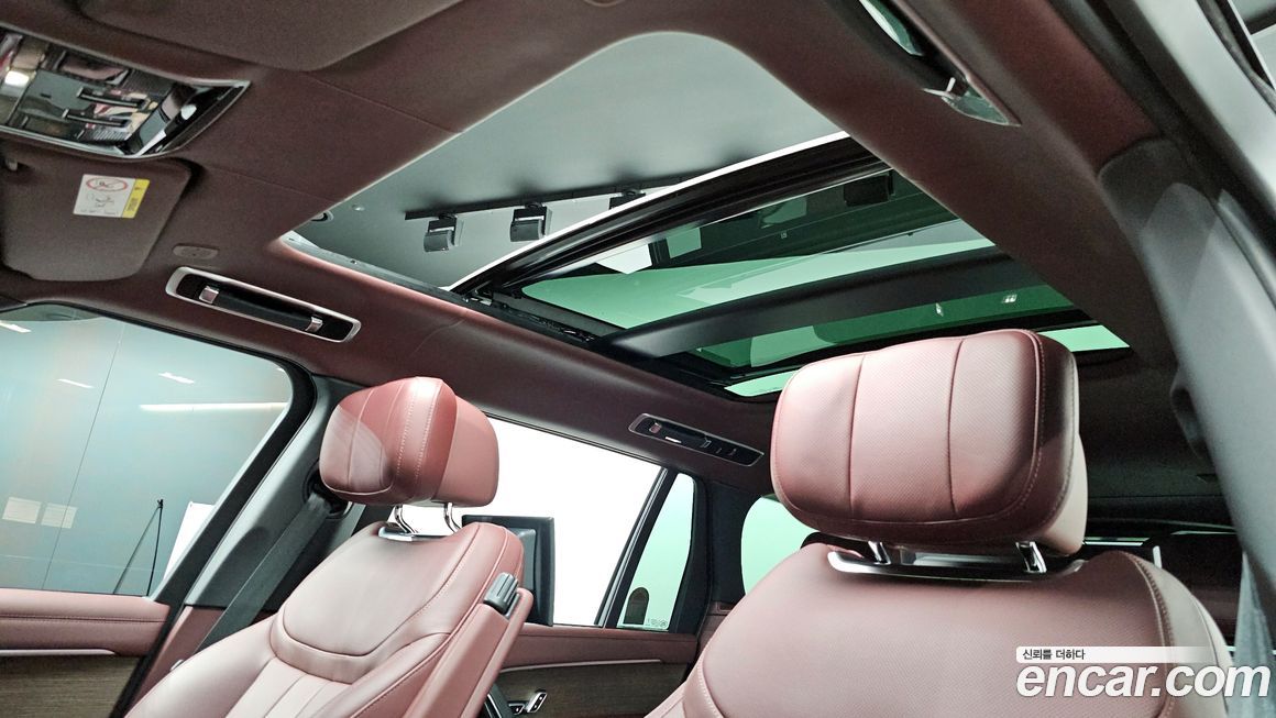 Land Rover Range Rover 2025