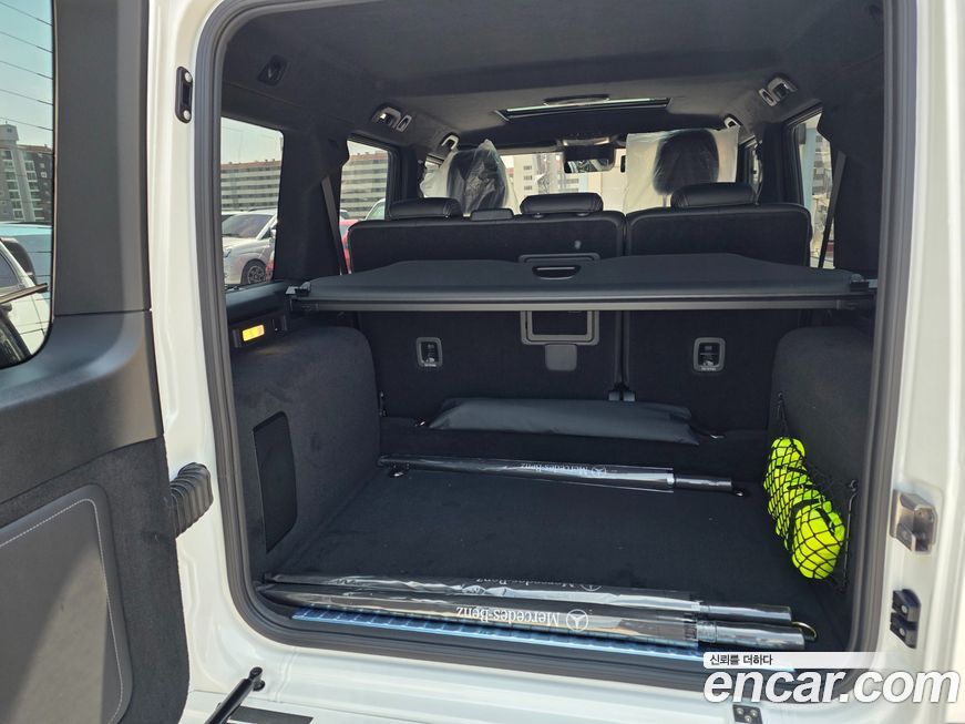 Mercedes-Benz G-Class 2026