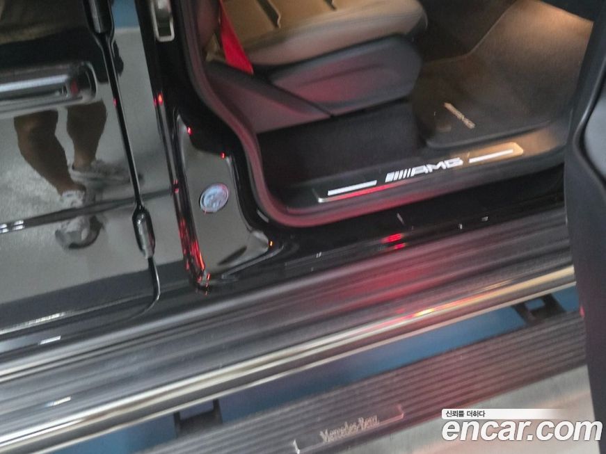 Mercedes-Benz G-Class 2024