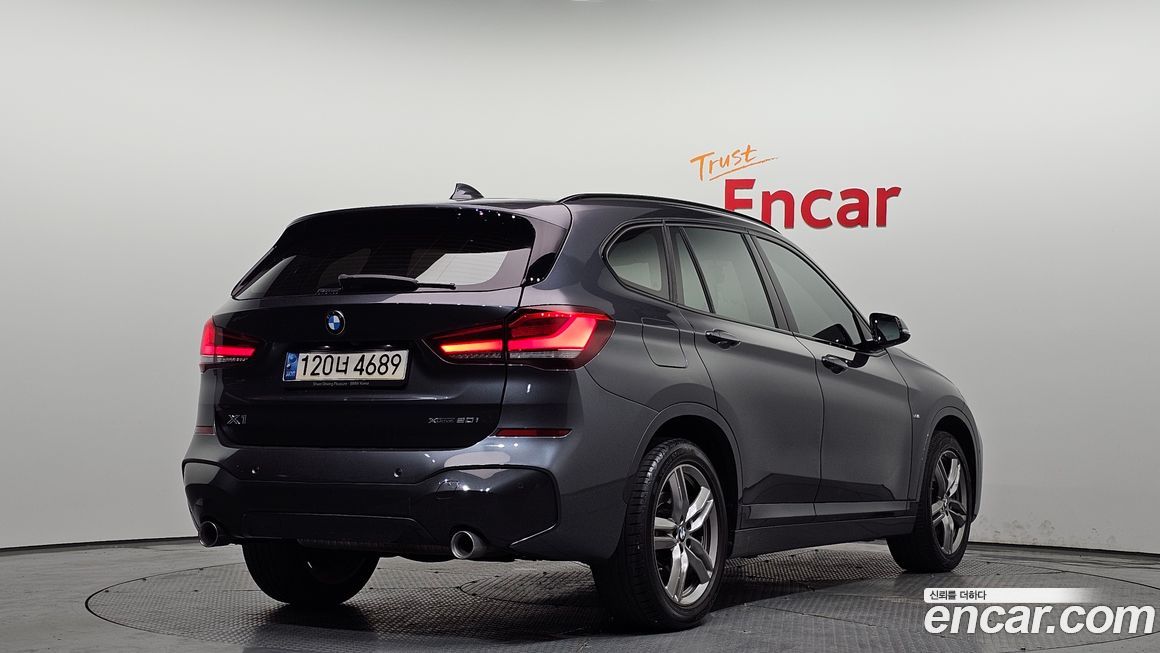 BMW X1 2021