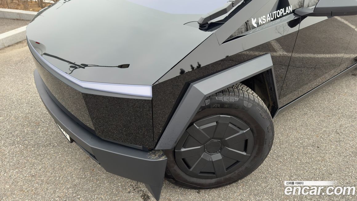 Tesla Cybertruck 2024