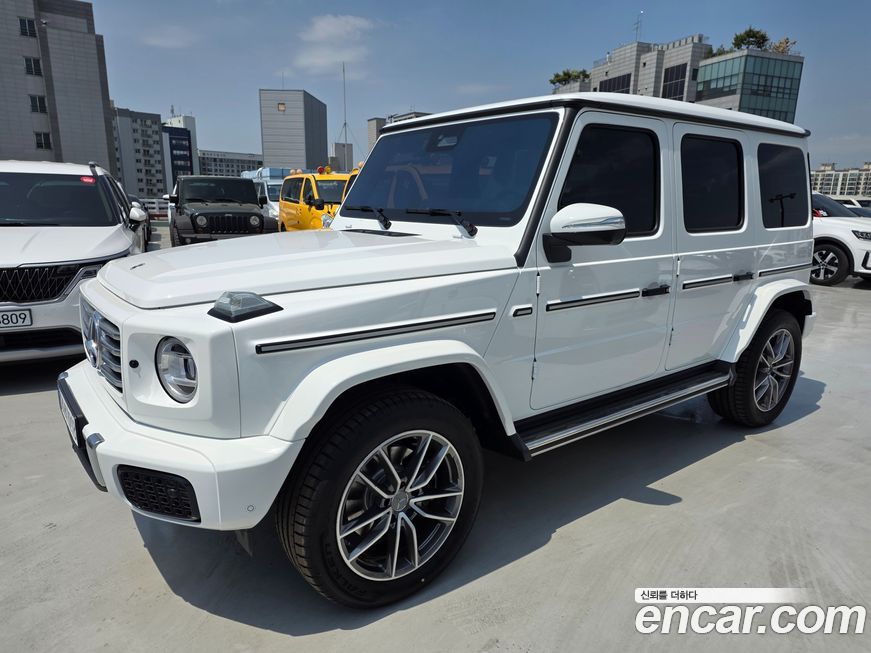 Mercedes-Benz G-Class 2026